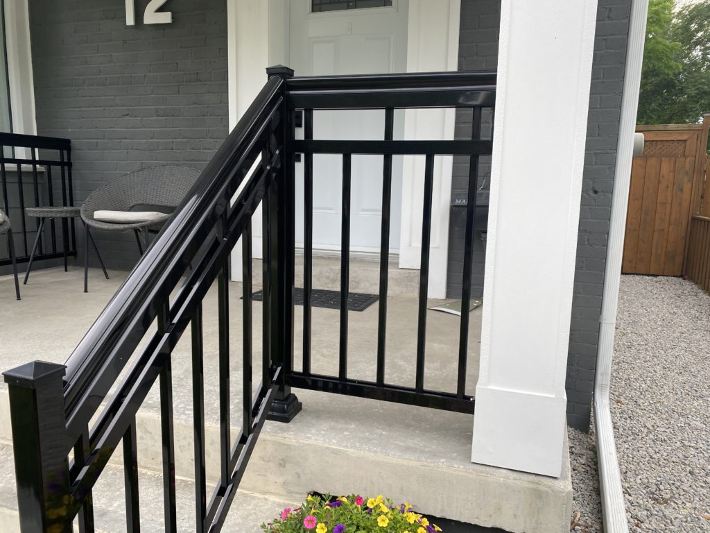 GALLERY Terrace Aluminum Railings