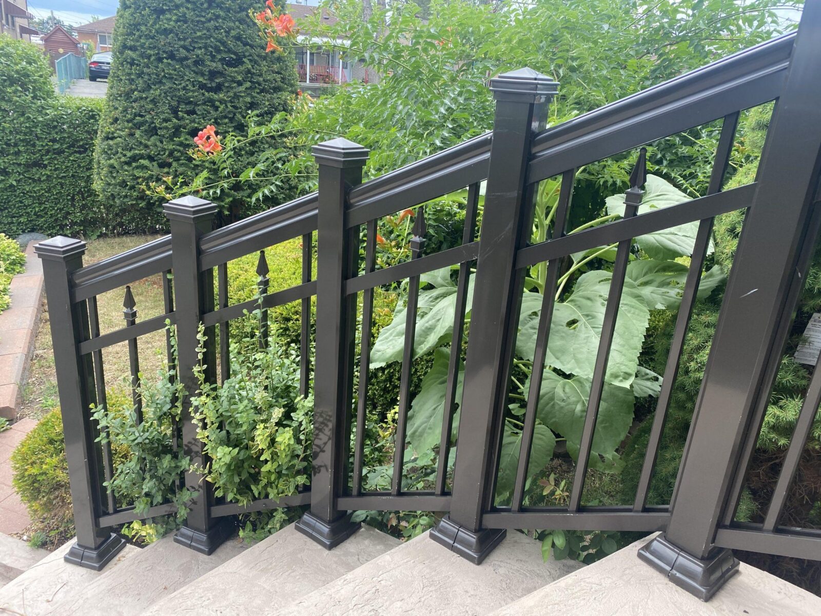 aluminum railing on curved stairs in toronto