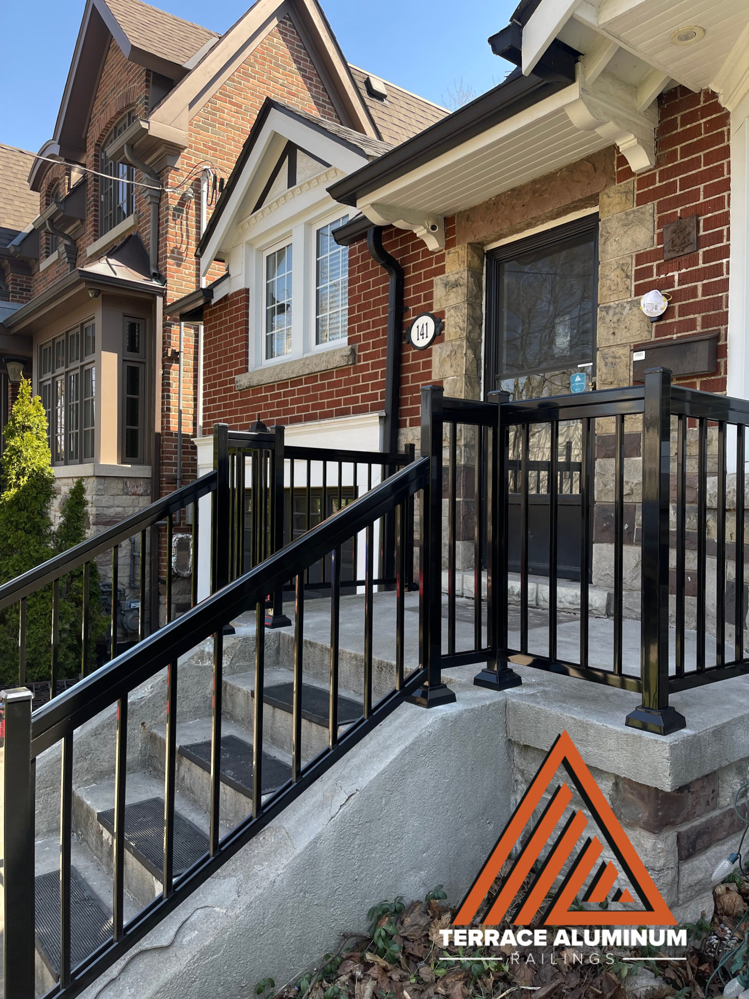 EXTERIOR ALUMINUM RAILINGS Terrace Aluminum Railings