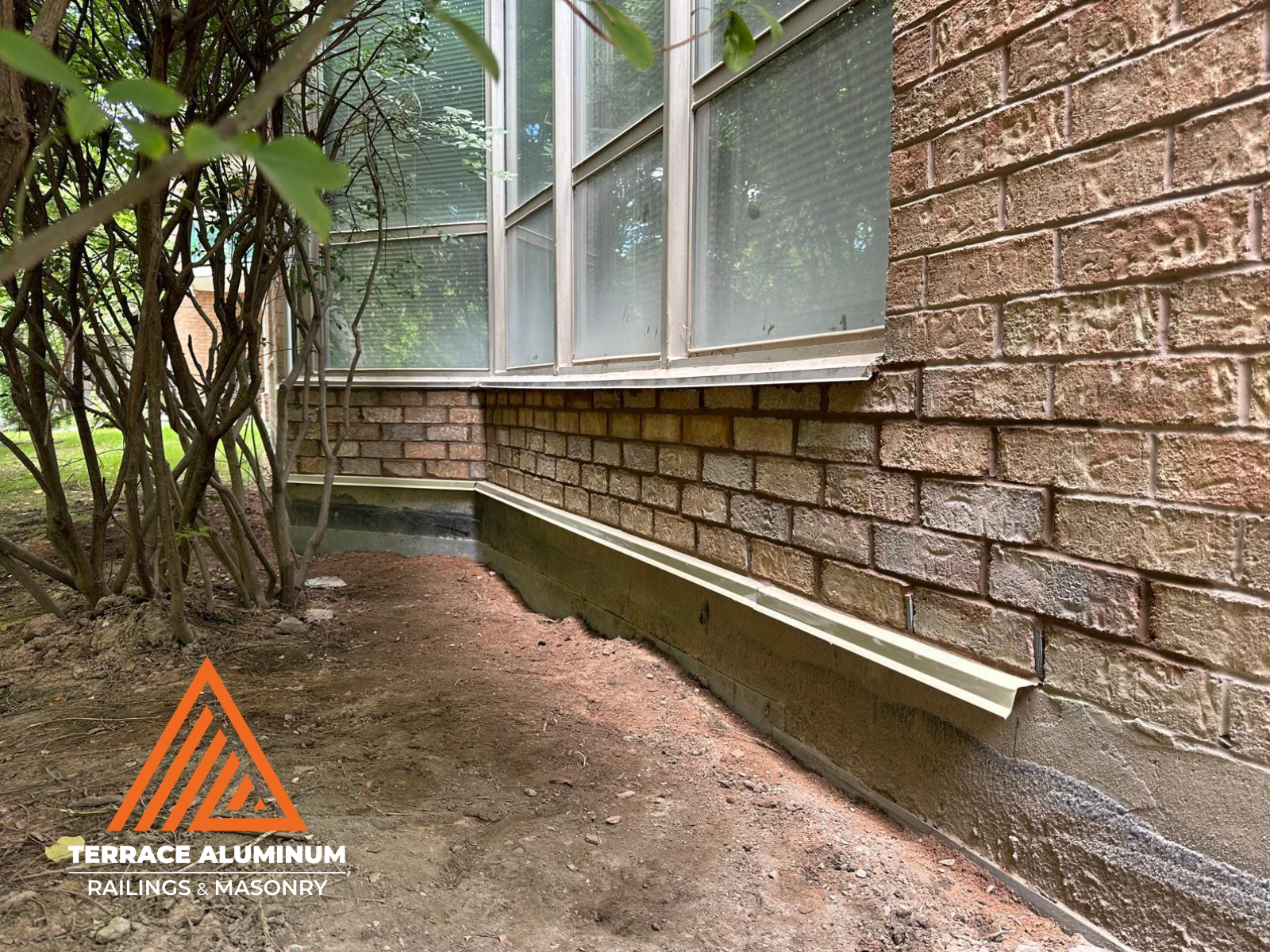 Commercial brick repair and restoration in Toronto – Terrace Aluminum Railings & Masonry