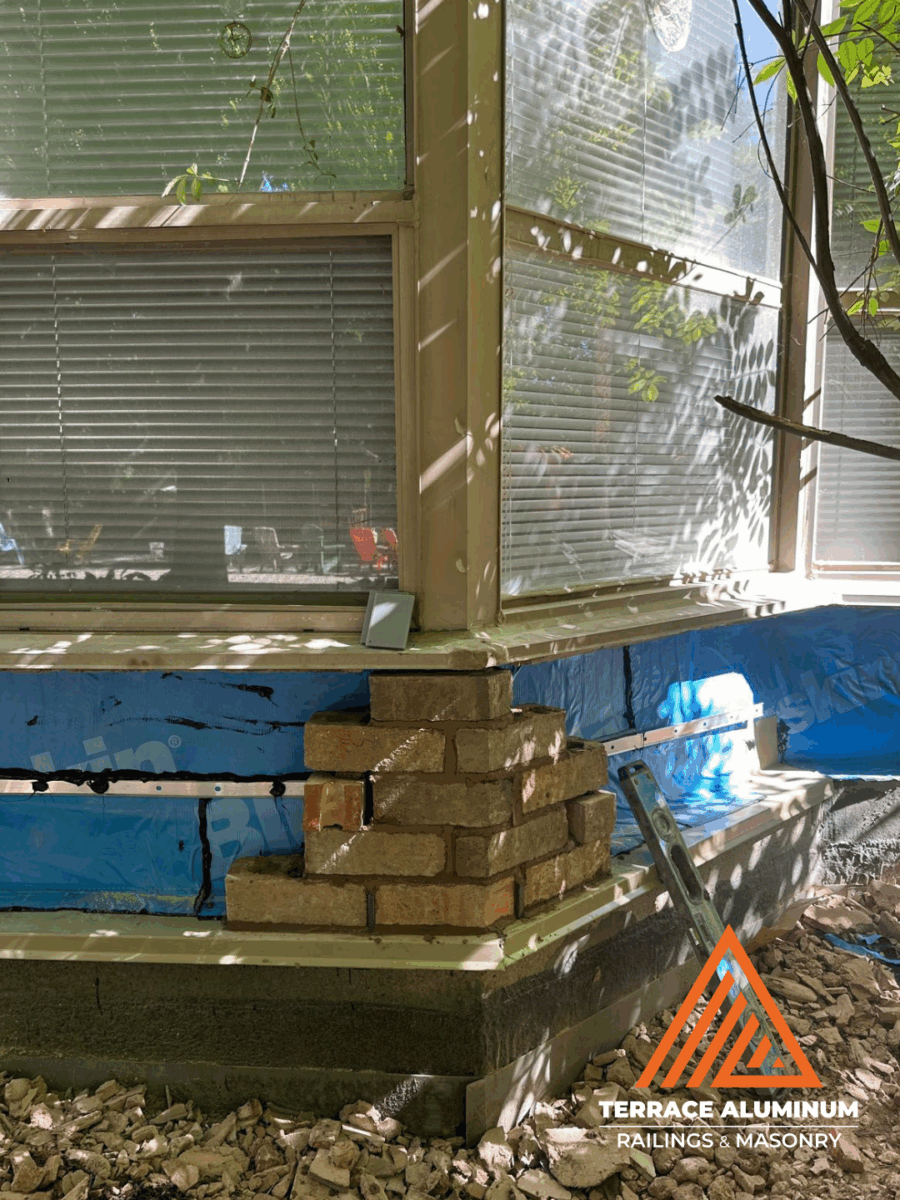 Brick masonry repair and repointing in Toronto – Terrace Aluminum Railings & Masonry