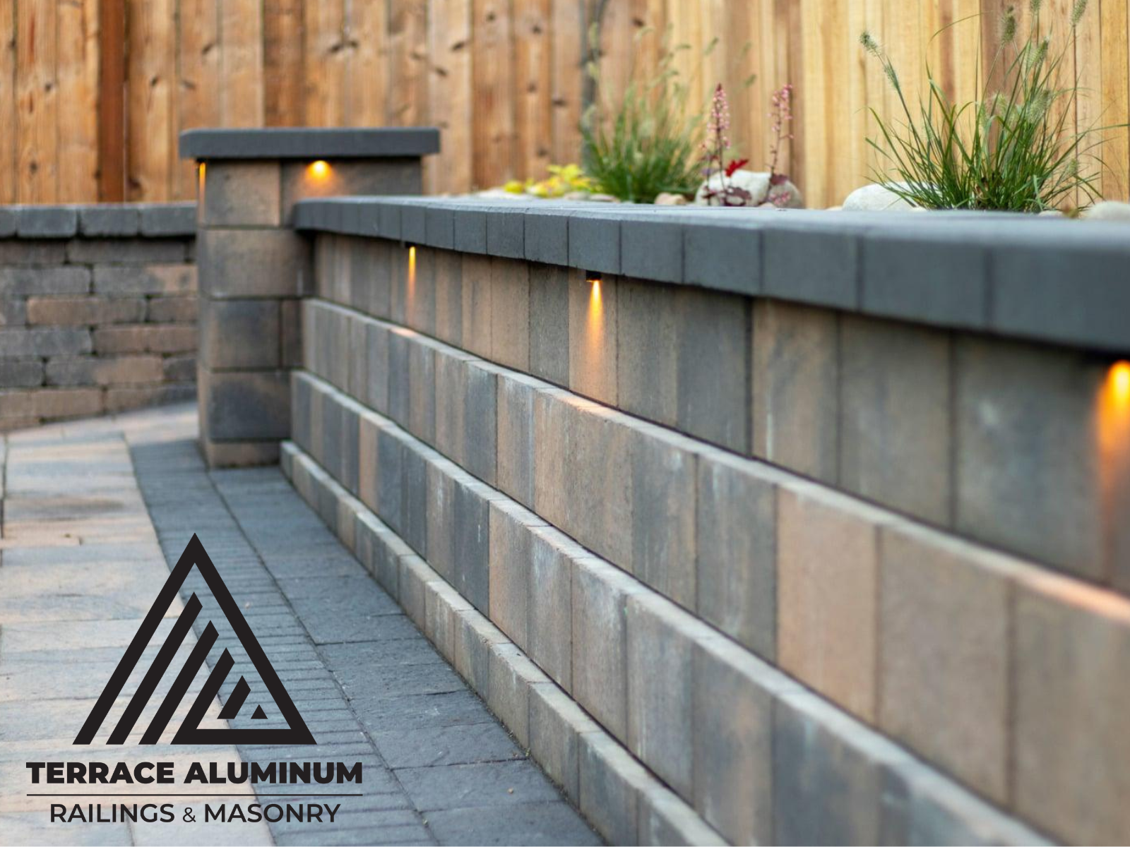 Interlock retaining wall built with matching stone in Toronto